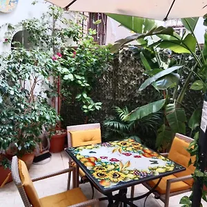 https://casa-sicana.sicilyhotelsitaly.net
