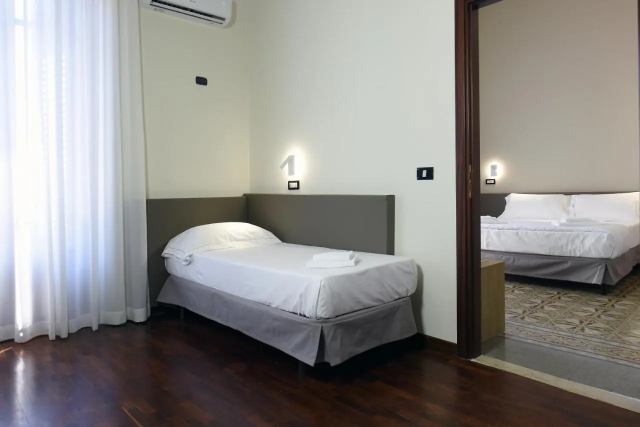 פלרמו Hotel Roma 62 איטליה